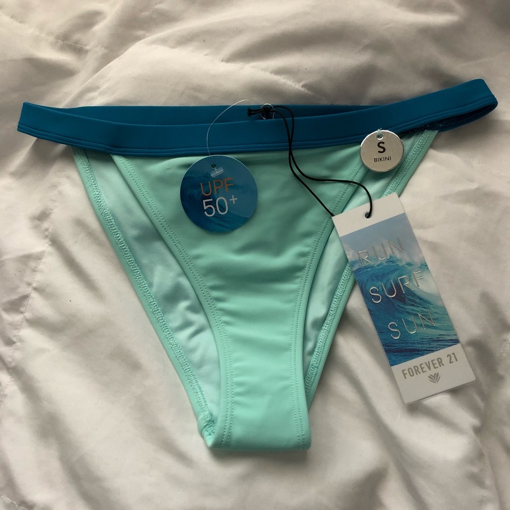 NWT bikini bottoms